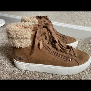 Brown Briena high top Ugg